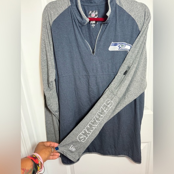 New Era Seahawks long sleeve ¼ front zip - size XL. LIGHTWEIGHT! - Picture 4 of 7